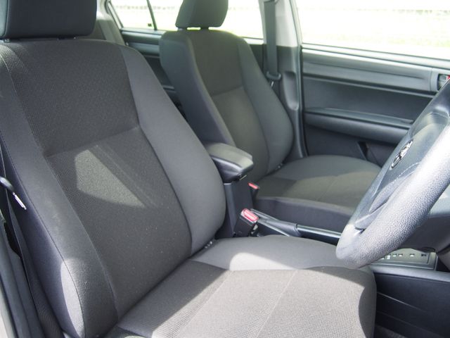 COROLLA AXIO 4WD