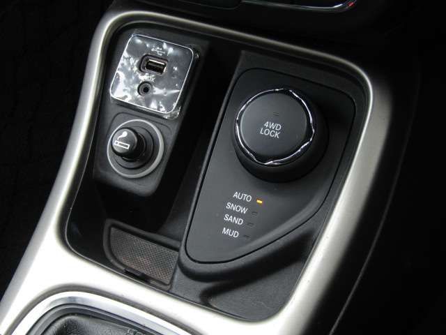 JEEP COMPASS 4WD
