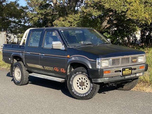 DATSUN 4WD