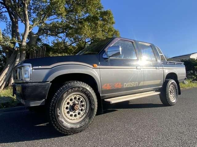 DATSUN 4WD