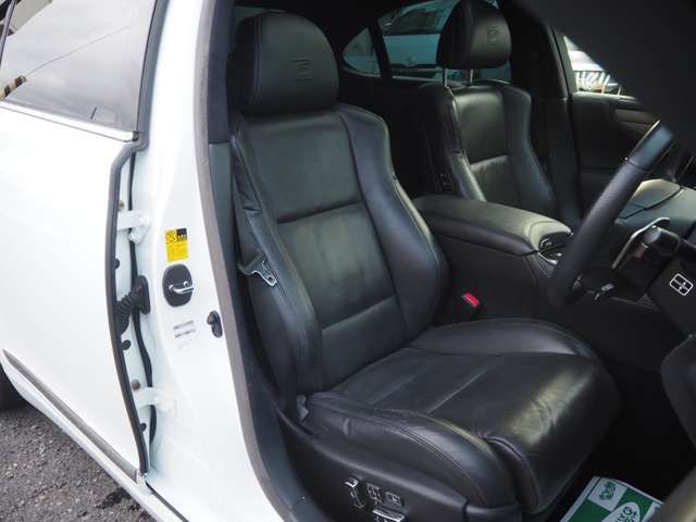 LEXUS LS600h