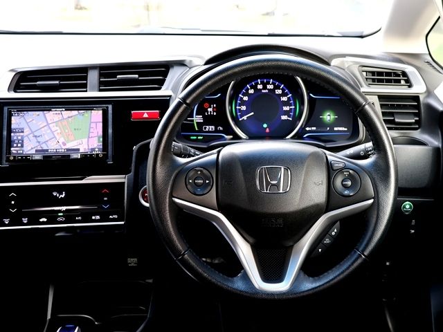 FIT HYBRID