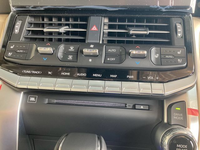 LANDCRUISER wagon