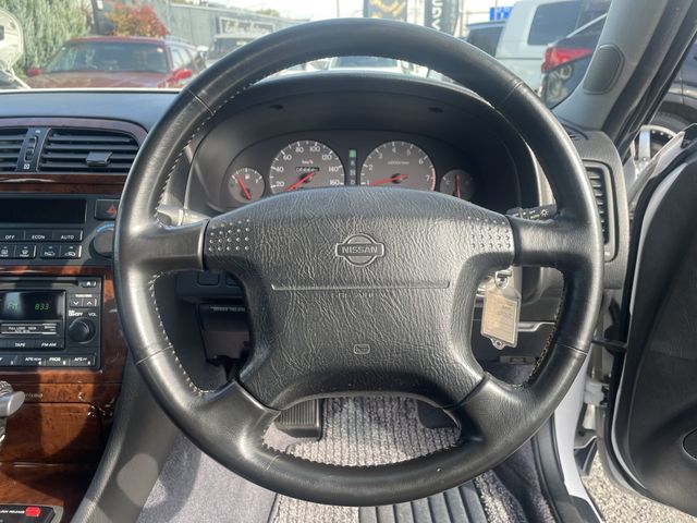 CEDRIC hardtop