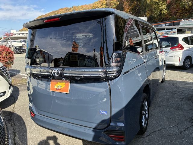VOXY 4WD