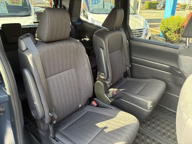 VOXY 4WD