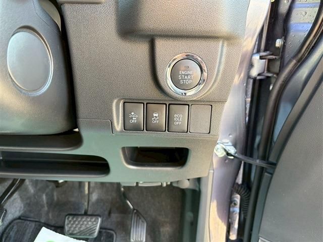 MOVE CUSTOM