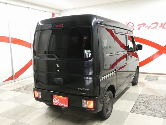 EVERY van 4WD