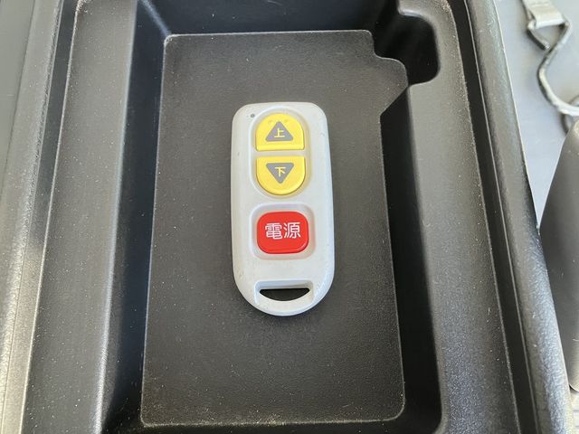 NV100 CLIPPER RIO 4WD
