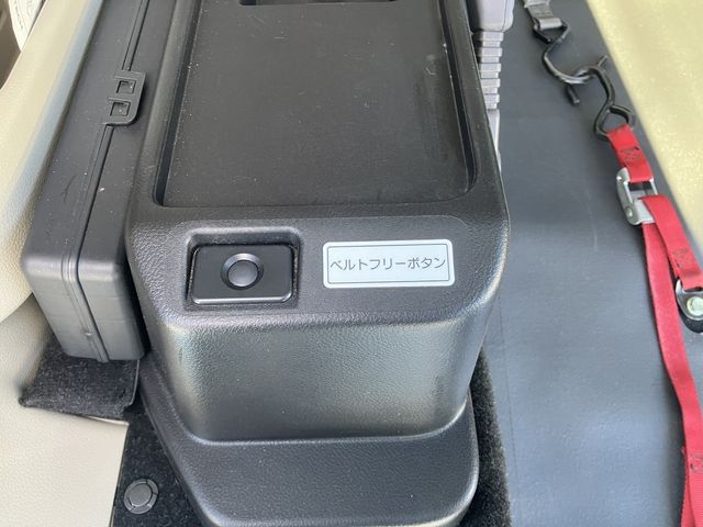 NV100 CLIPPER RIO 4WD