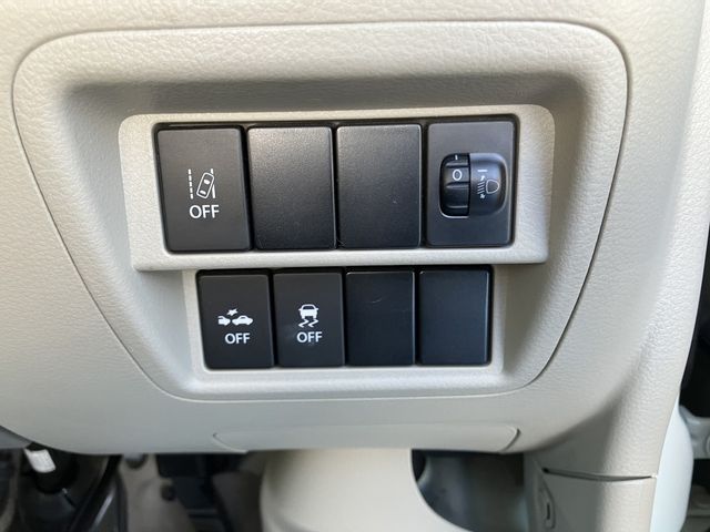 NV100 CLIPPER RIO 4WD