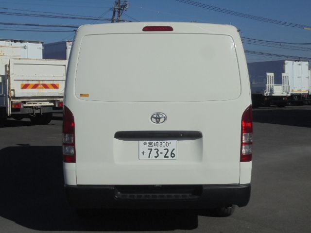 HIACE van 2WD