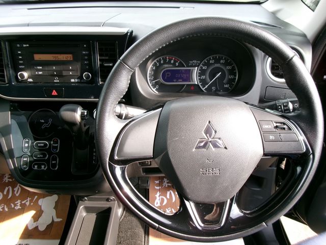 eK SPACE custom 4WD