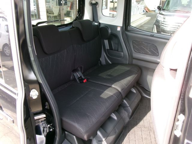 eK SPACE custom 4WD