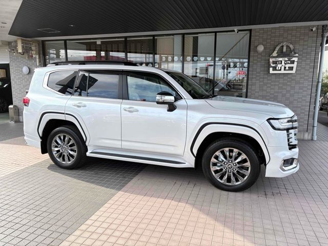 LANDCRUISER wagon