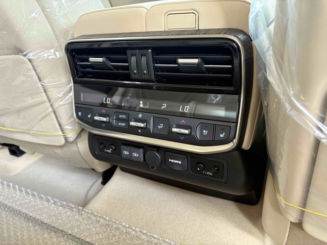 LANDCRUISER wagon