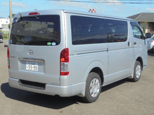HIACE van 2WD