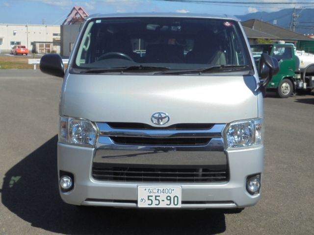 HIACE van 2WD