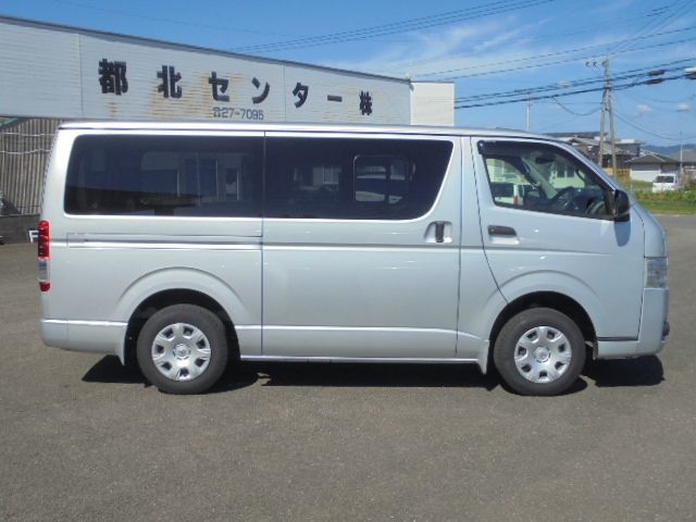 HIACE van 2WD