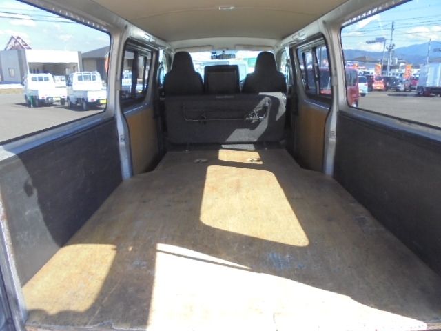 HIACE van 2WD