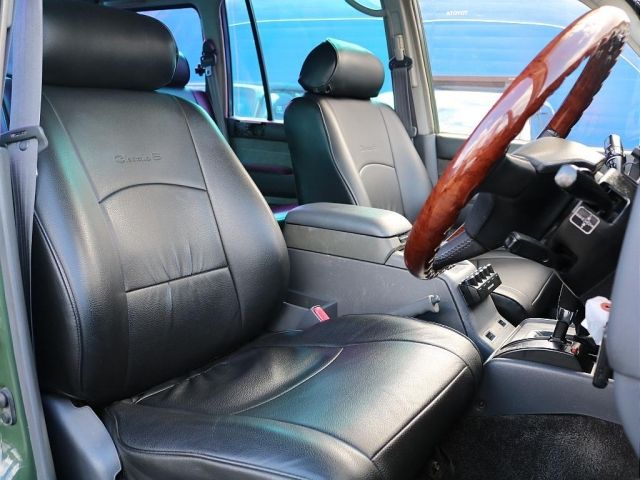 LANDCRUISER wagon