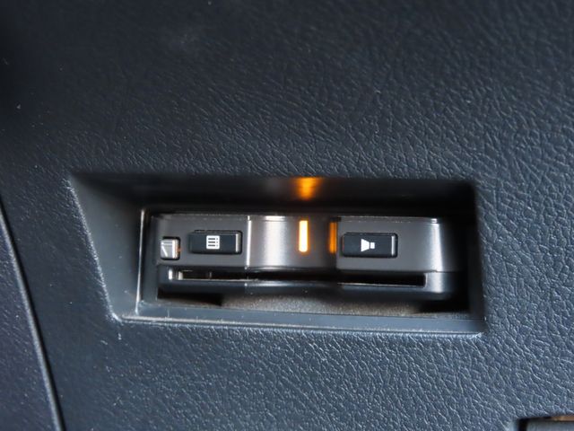 COROLLA FIELDER HYBRID