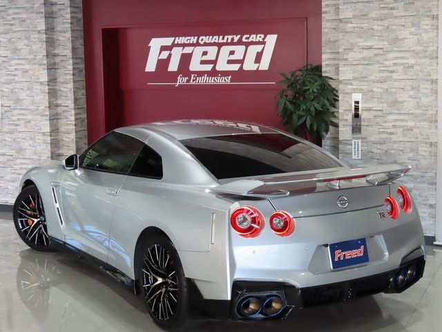 GT-R