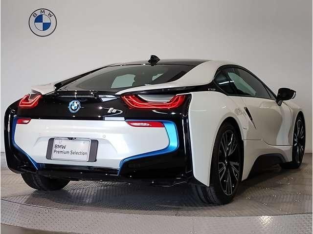 BMW i8 coupe