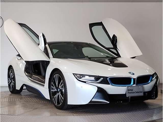BMW i8 coupe