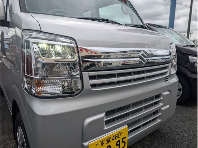 EVERY van 4WD