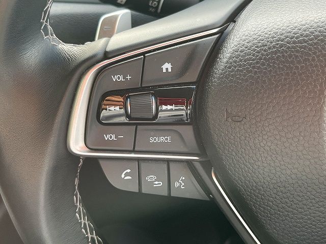 INSIGHT sedan