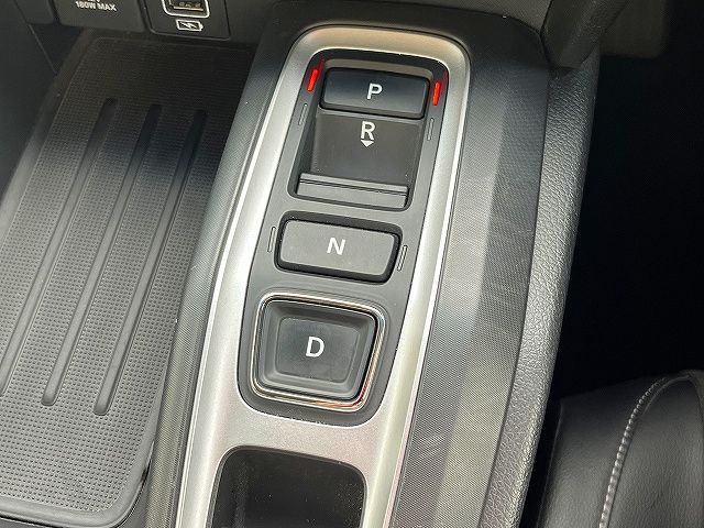 INSIGHT sedan