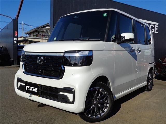 N-BOX CUSTOM 4WD