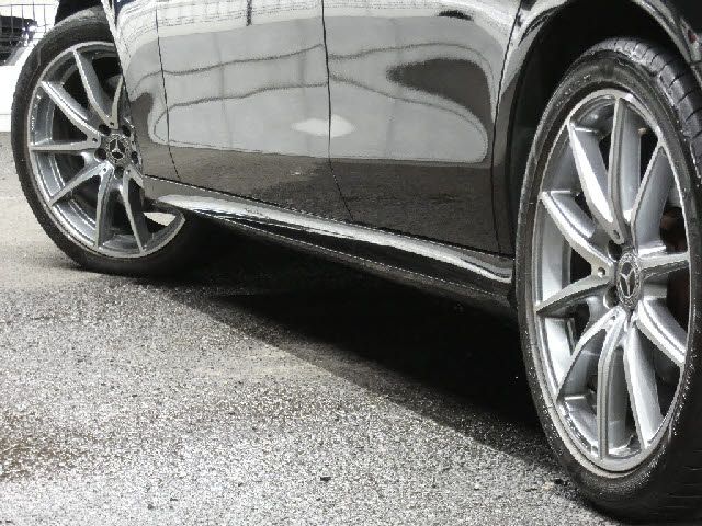 MERCEDES BENZ E class sedan
