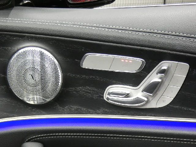 MERCEDES BENZ E class sedan