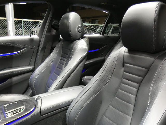 MERCEDES BENZ E class sedan