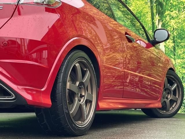 CIVIC hatchback