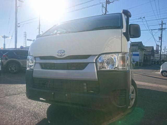 HIACE van 2WD
