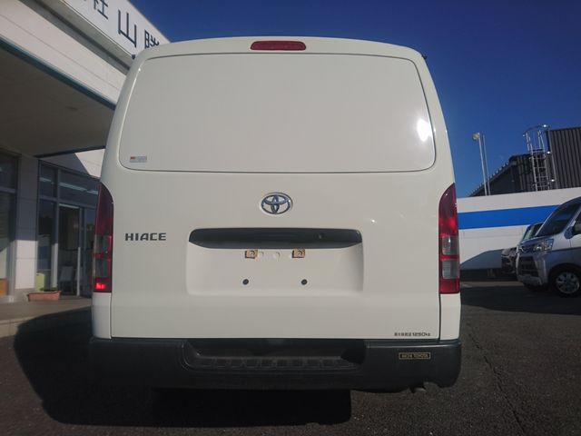 HIACE van 2WD