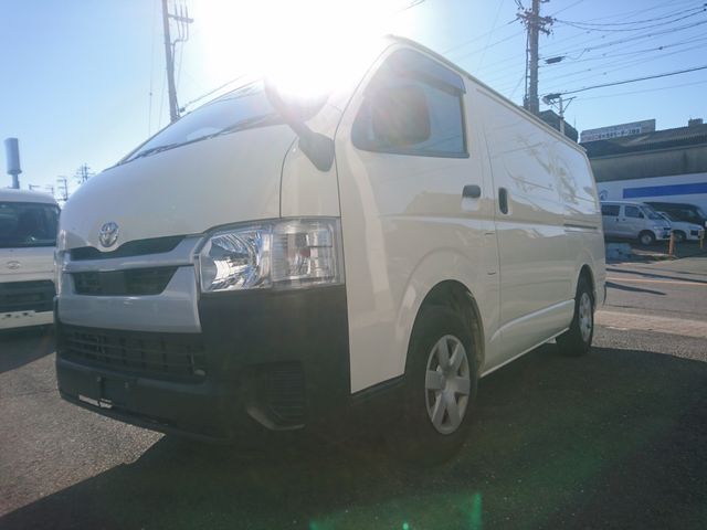 HIACE van 2WD