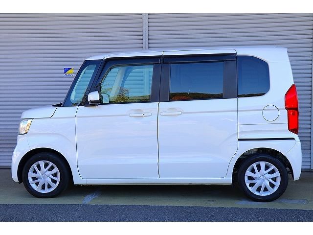 N-BOX