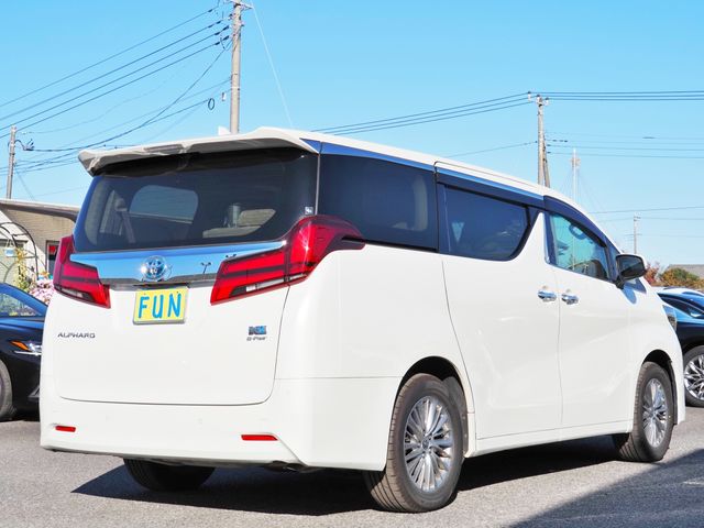 ALPHARD hybrid 4WD