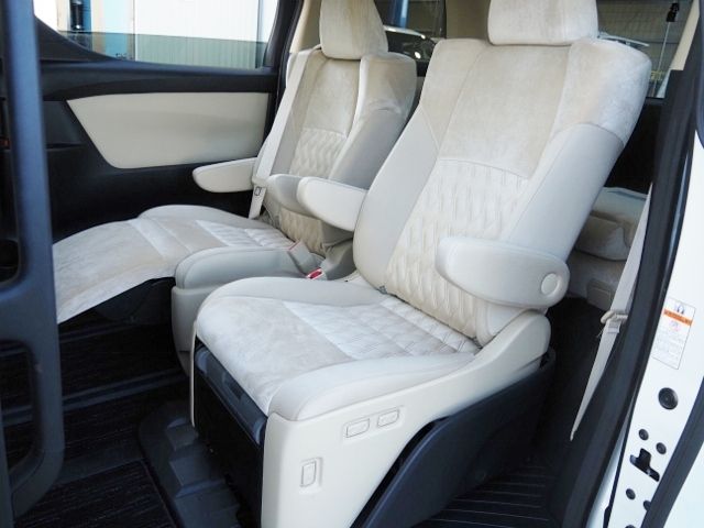 ALPHARD hybrid 4WD