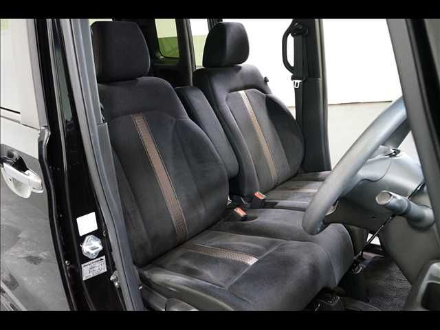 N-BOX CUSTOM