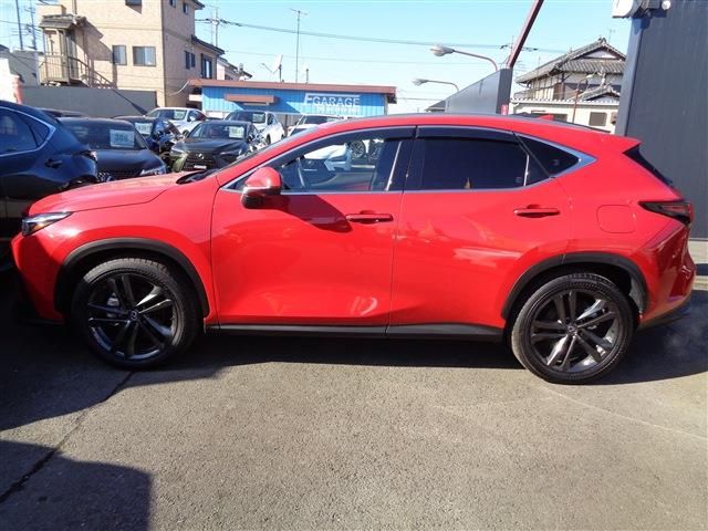 LEXUS NX450h+ AWD