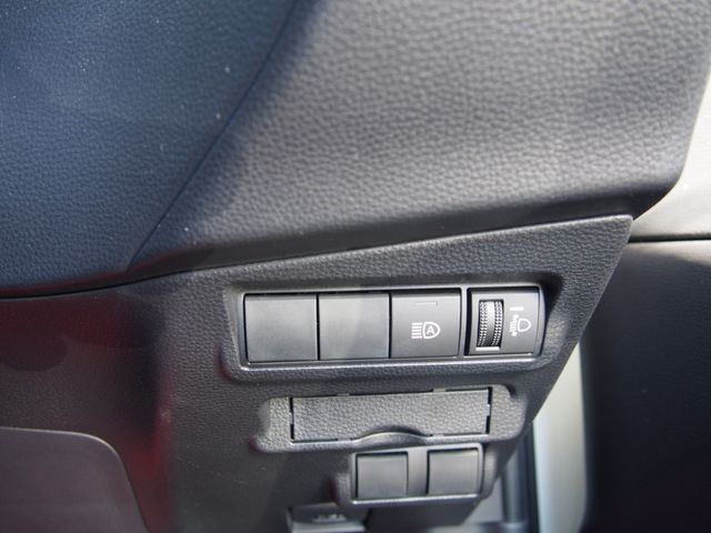 COROLLA CROSS
