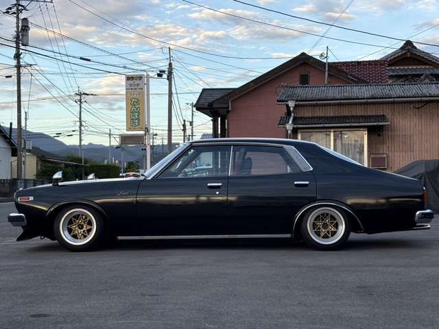LAUREL