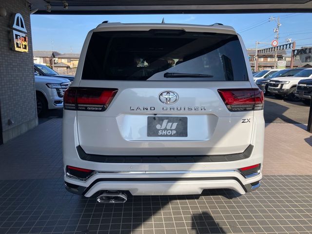LANDCRUISER wagon
