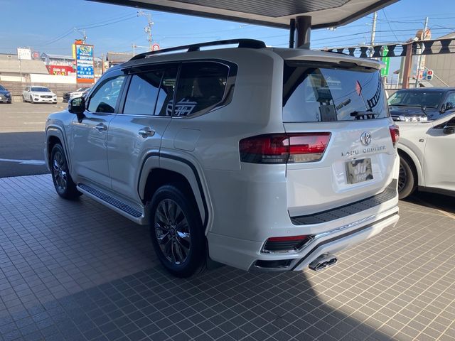 LANDCRUISER wagon