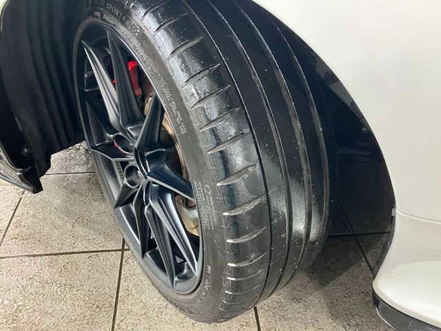 GR YARIS